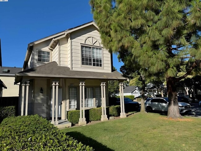 Primary Photo - 6221 Potrero Dr