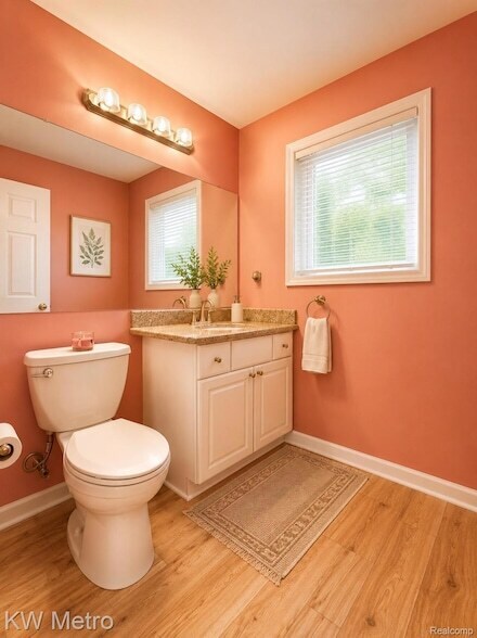 Building Photo - 1176 Cadmus Dr