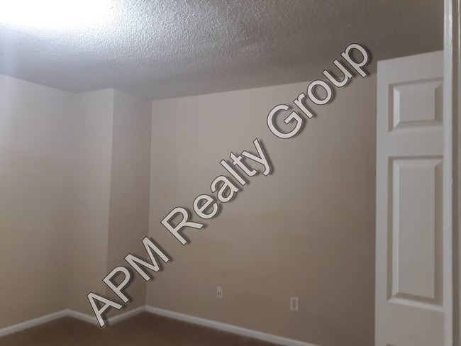 Building Photo - St. Andrews townhouse now available!