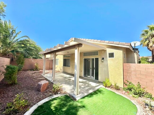 Building Photo - 9867 Ashton Pines Ct