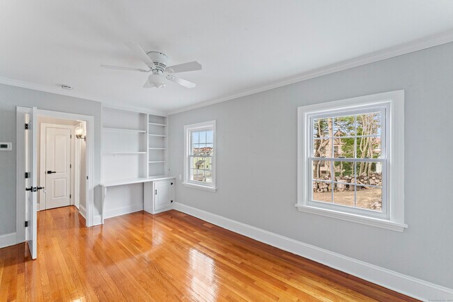 Building Photo - 80 3rd St