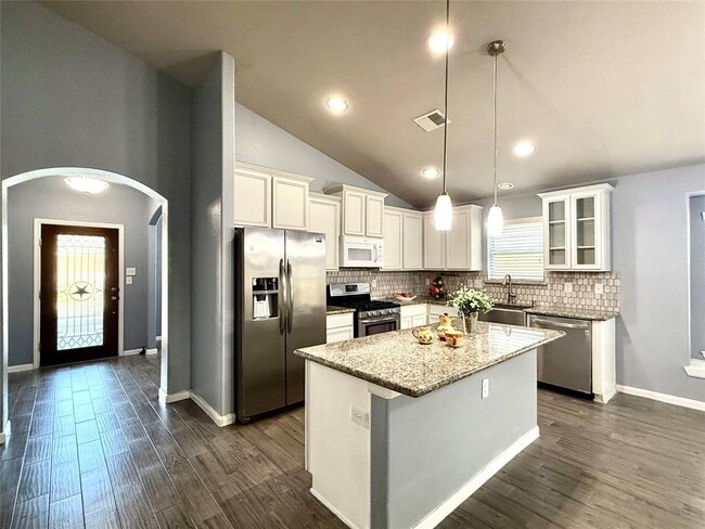 Building Photo - 7403 Cypress Pin Oak Dr