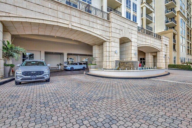 Building Photo - 3800 N Ocean Dr