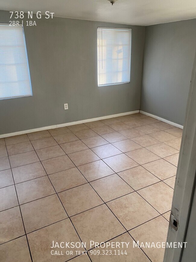 Building Photo - 738 N G St