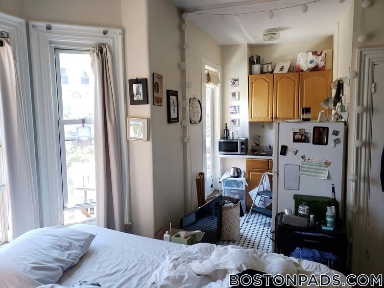 Building Photo - 89-91 Hancock St.