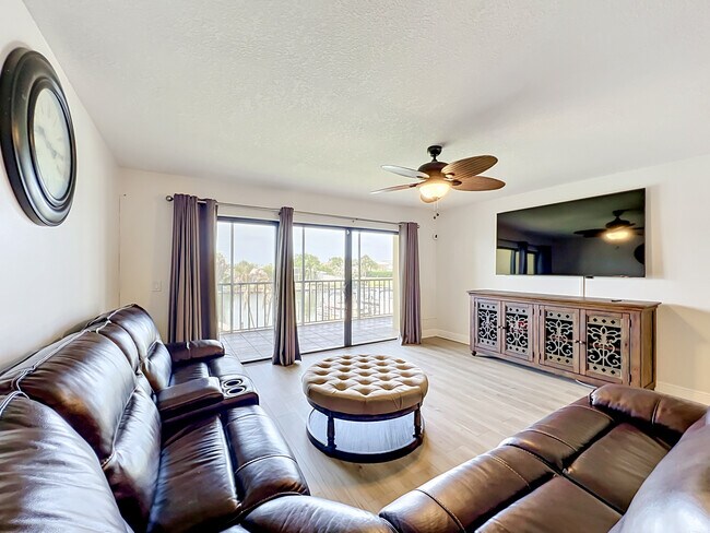 Building Photo - 300 S Banana River Blvd