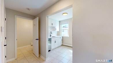 Building Photo - 12 Liberty St