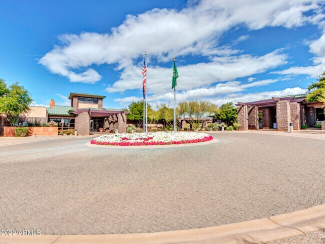 Building Photo - 40834 N Noble Hawk Way