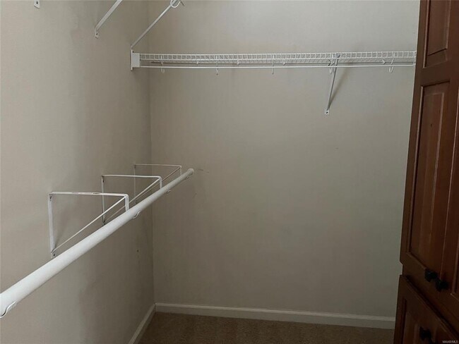 Building Photo - 9085 Black Cherry Trl