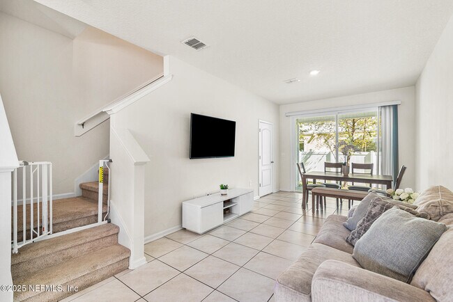 Building Photo - 2846 Black Buck Cir