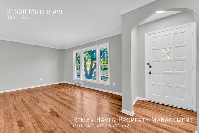 Building Photo - 21550 Miller Ave
