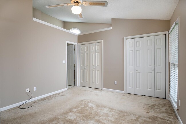 Building Photo - Nice Home in Fletcher!
