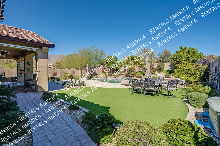 Building Photo - 21054 W Saide Ct