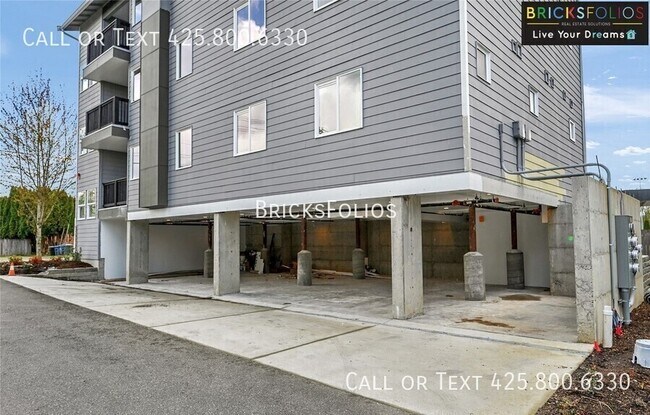 Building Photo - 16118 179th Ave SE