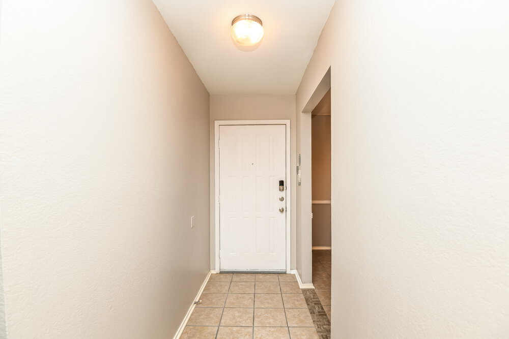 Building Photo - 7320 Ridge Rd W