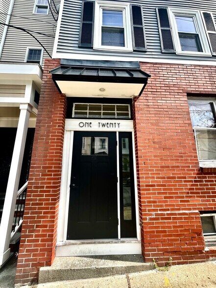 Building Photo - 120 Webster St