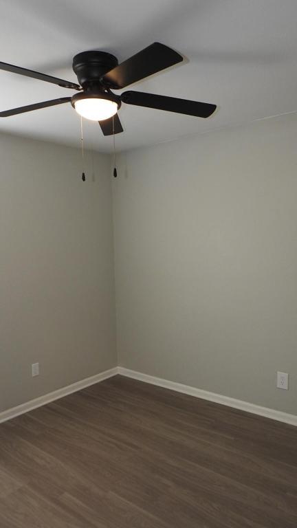 Building Photo - 5934 Elmwood Ave