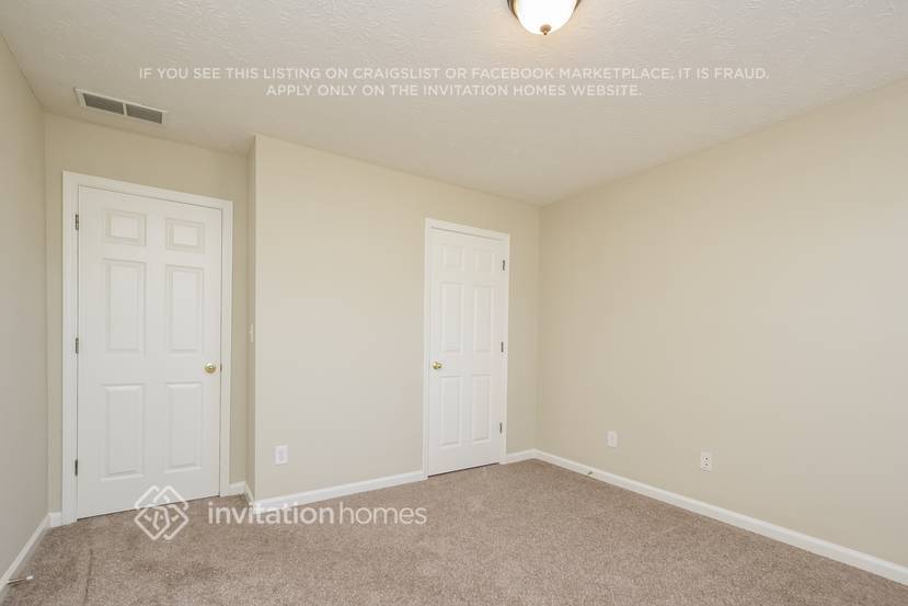 Building Photo - 755 Clairidge Ln SW