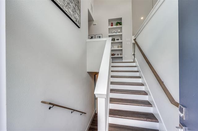 Building Photo - 1022 Barsotti Ct