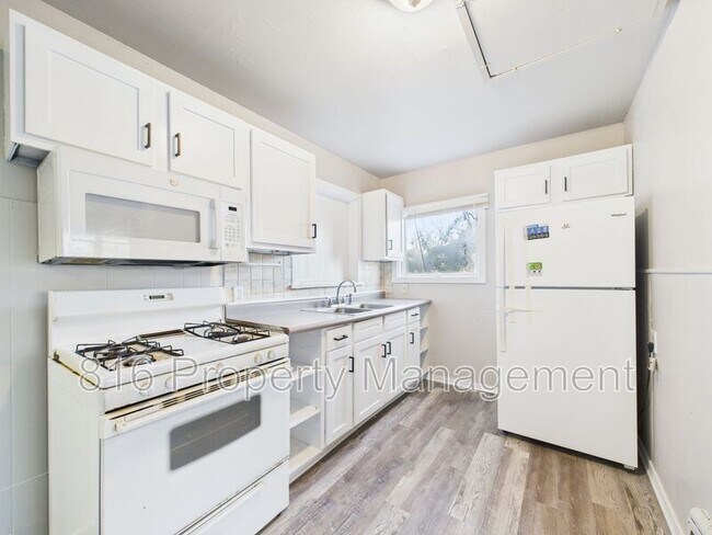 Building Photo - 4036 Cleveland Ave.