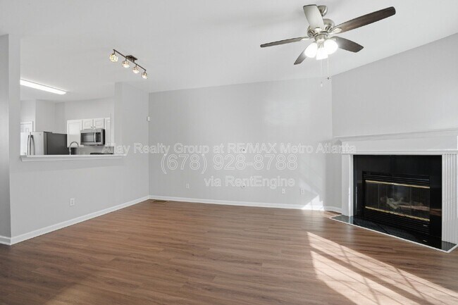 Building Photo - 648 Providence Pl SW