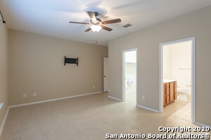 Building Photo - 1403 Sun Garden