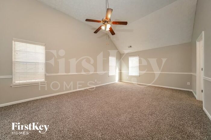 Building Photo - 6496 Snowden Dr