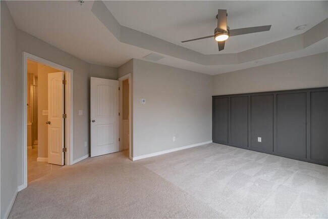 Building Photo - 416 Montclair Ct