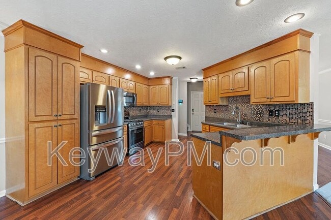 Building Photo - 845 Prairie Ln