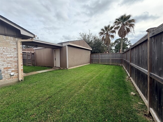 Building Photo - 10402 Belfast Rd