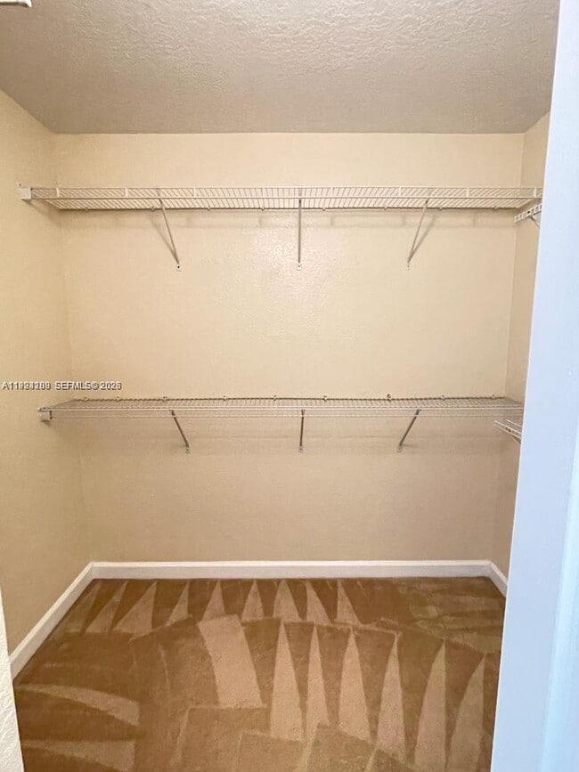 Building Photo - 19183 N Hibiscus St