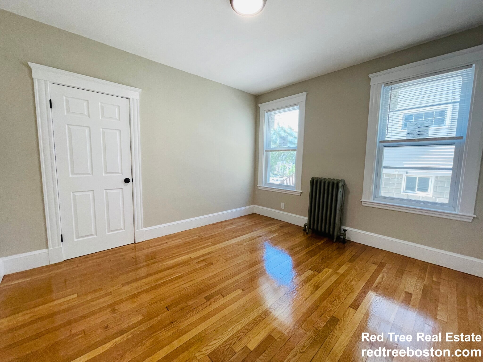 Building Photo - 187 Fellsway W