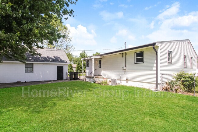 Building Photo - 3206 Alice Ave