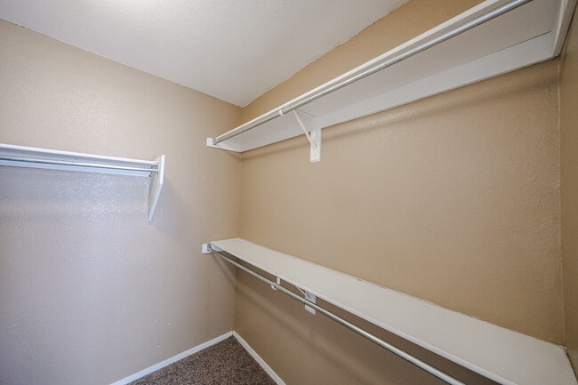 Building Photo - 14707 W Lupine Ln