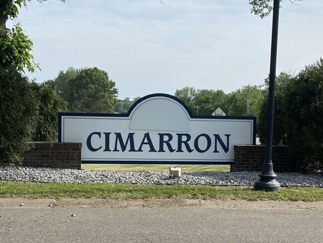 Building Photo - 127 Cimarron