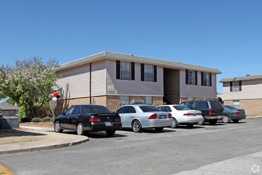 Primary Photo - Reeds Landing Apartments