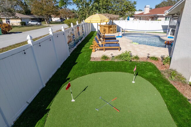 Building Photo - 9414 Laura Anne Dr