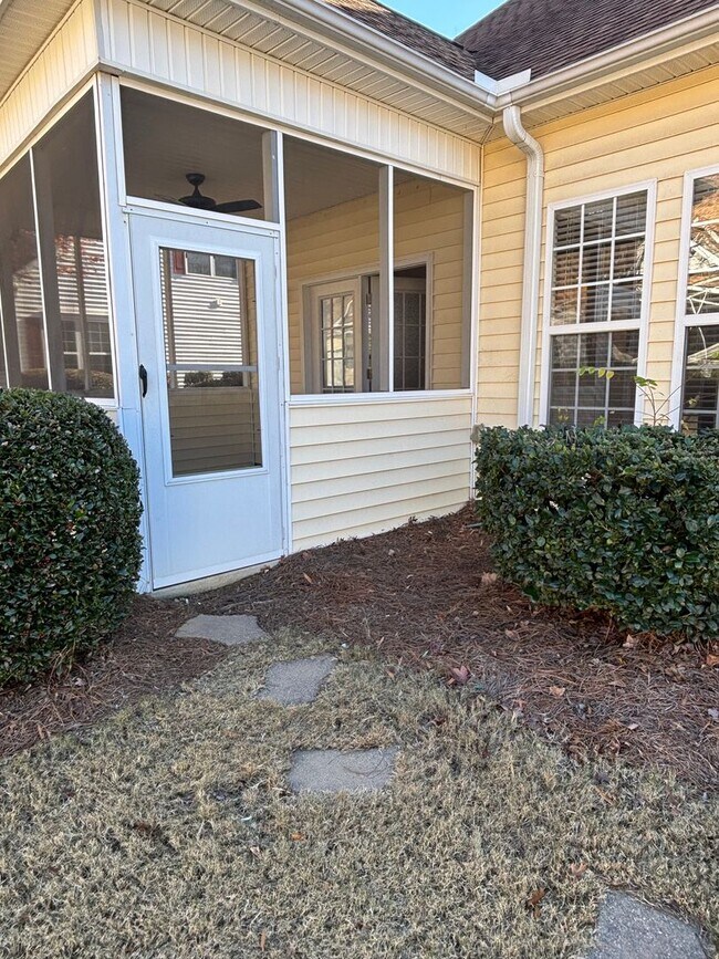 Building Photo - 3 bedroom 2.5 bath in Covington at Providence