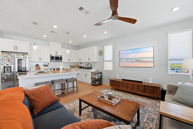 Building Photo - 2361 Acara Cir