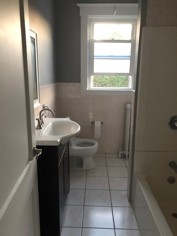 Building Photo - 403-405-405 W Clinton St