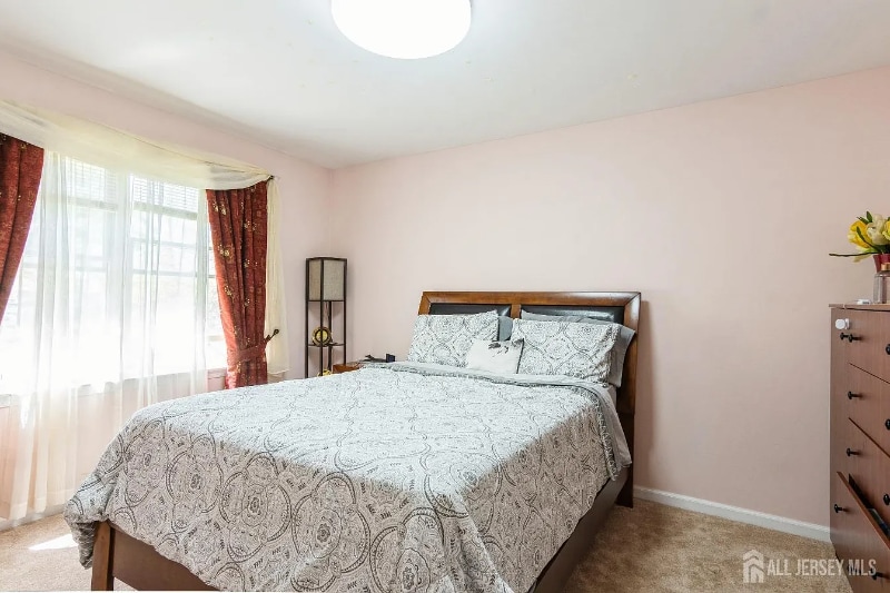 Building Photo - 1484 Osage Rd