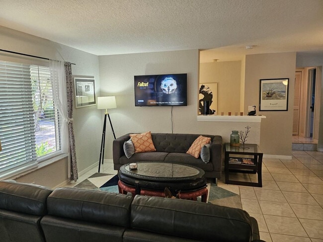 Building Photo - 7945 SW 199th Terrace