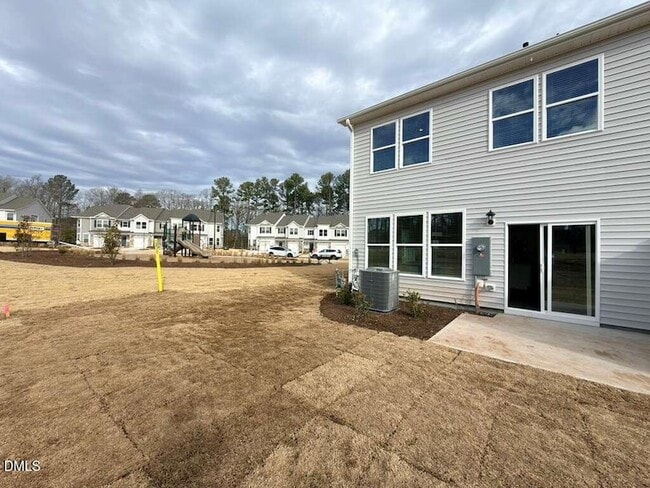 Building Photo - 1930 Hinesley Dr