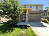Building Photo - Elegant South Cooper Mountain Home with 4 Bedrooms, Bonus Room, Main-Level Suite & Designer Finishes