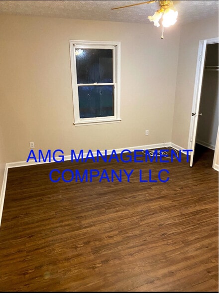 Building Photo - 207 Glendale Ct