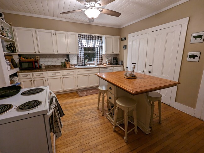 Kitchen - 83 Elm St