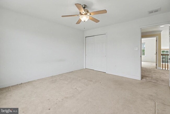 Building Photo - 228 Leffler Cir
