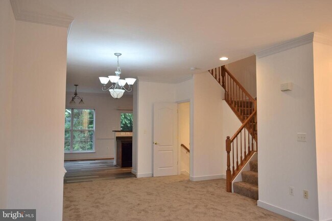 Building Photo - 15435 Binder Ct