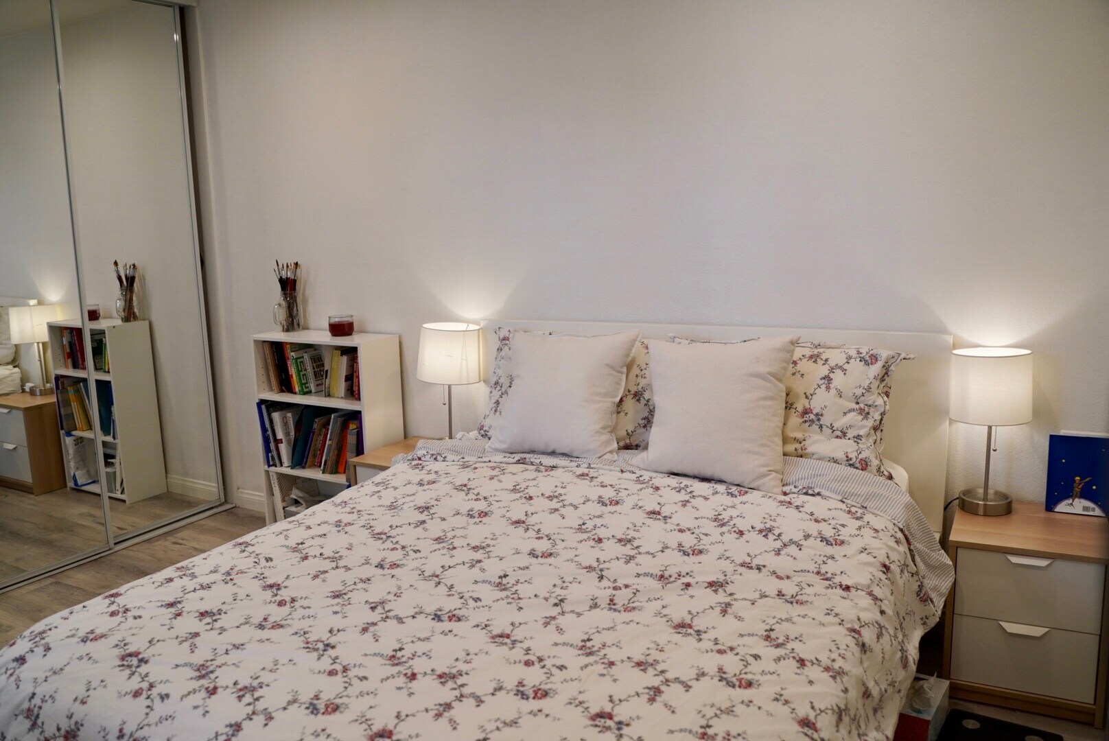 Building Photo - 21500 Burbank Blvd