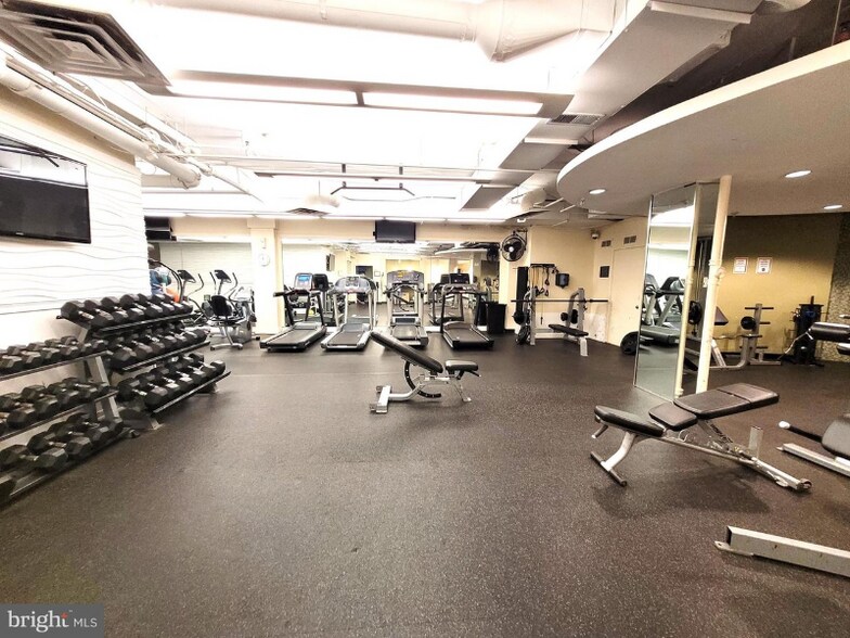 Building Photo - 2230 George C Marshall Dr